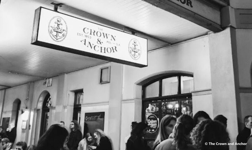 The Crown and Anchor - Bar e casa de show em Adelaide - Travel2Concert