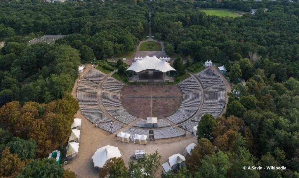 Parkbühne Wuhlheide - Casa de Show em Berlim - Travel2Concert