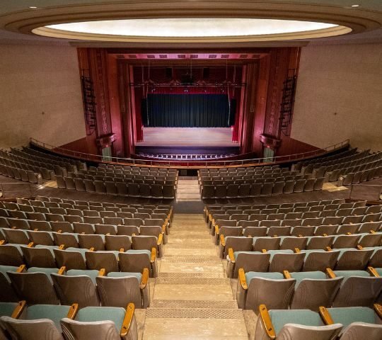 Lynn Memorial Auditorium