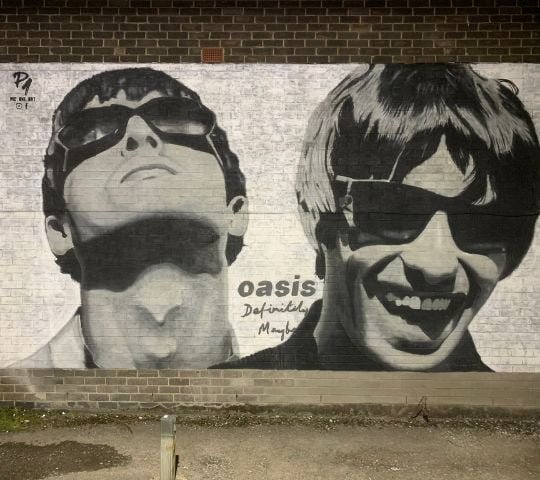 Oasis-Noel-and-Liam-Gallagher-