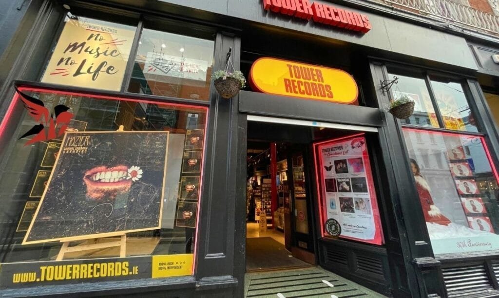 Tower Records - Loja de discos em Dublin, Irlanda - Travel 2 Concert