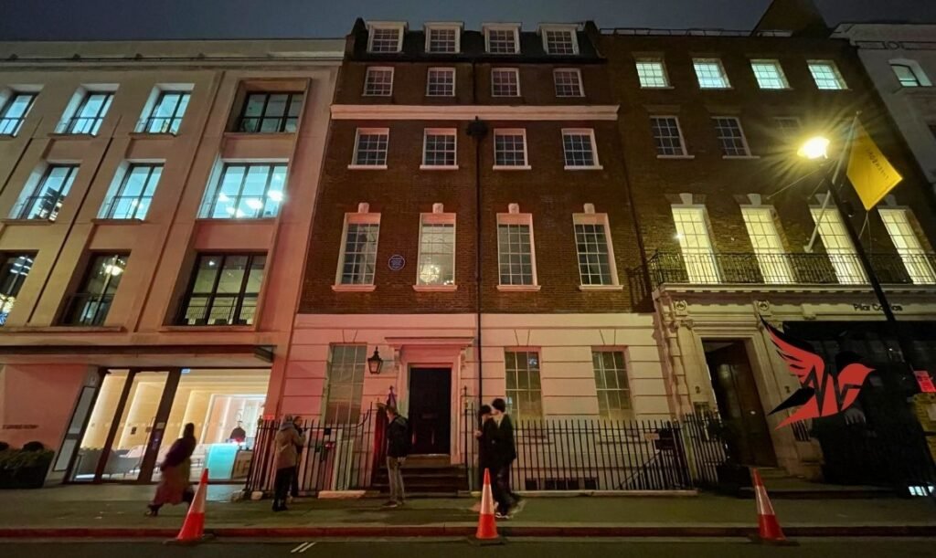 Prédio da última apresentação ao vivo dos Beatles - Rock Landmark em Londres - Travel2Concert