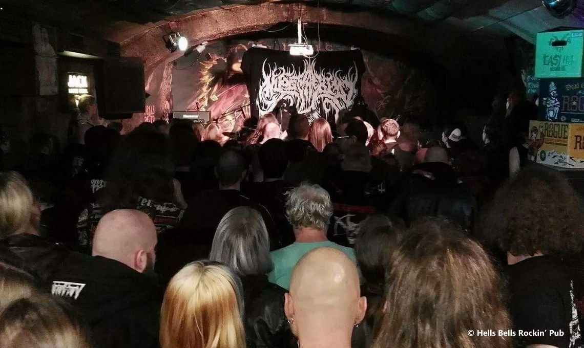 Hells Bells Rockin’ Pub Hells Bells Rockin’ Pub