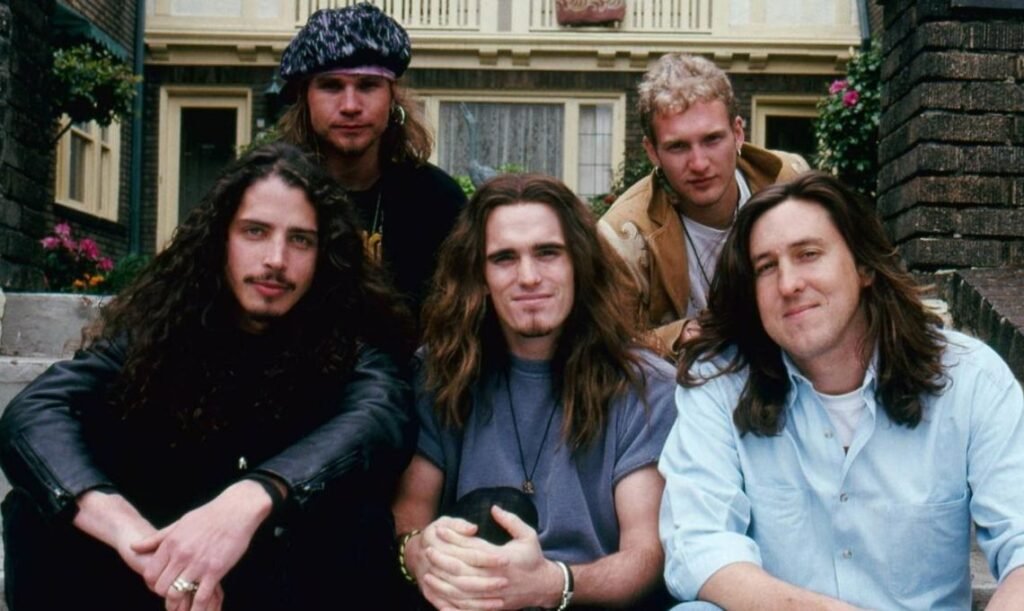 Coryell Court Apartments - Apartamento onde o filme Singles foi gravado em Seattle, EUA - Travel 2 Concert