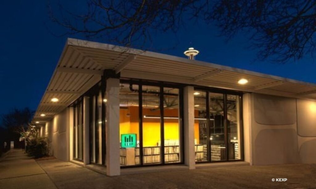 Rádio KEXP - Lugares de Rock em Seattle, EUA - Travel 2 Concert