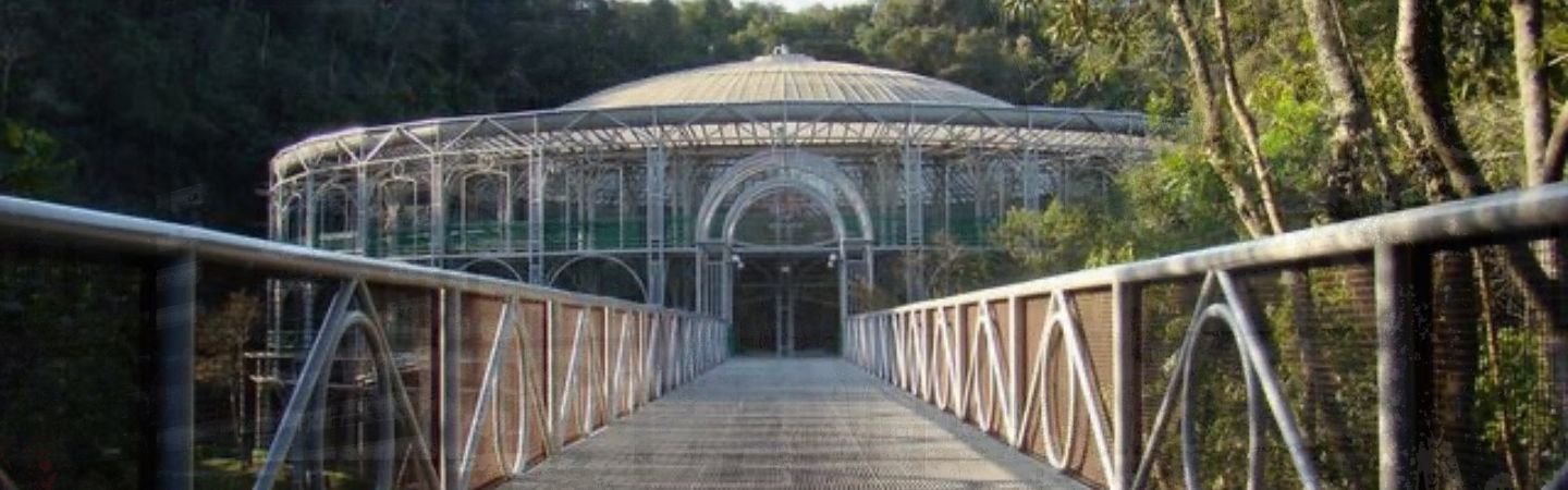 Capa Casas de Shows em Curitiba, Brasil - Travel 2 Concert