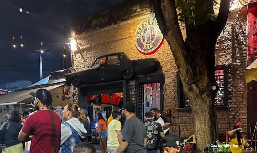 Gaz Burning Bar - Bares de Rock em São Paulo, Brasil - Travel 2 Concert