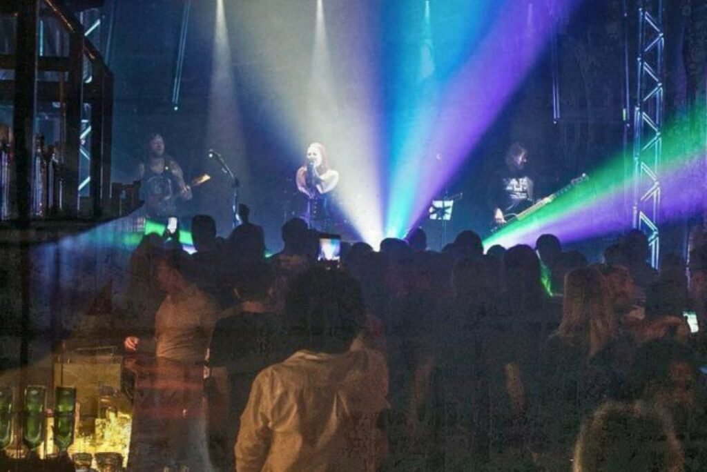 Melhores Bares de Rock em São Paulo: guia 2026