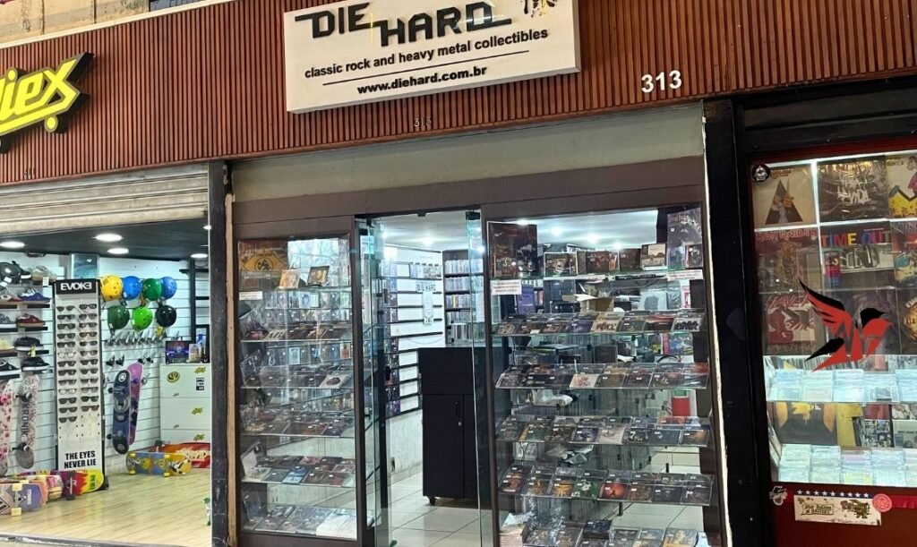 Die Hard Records Galeria do Rock - Lojas de discos em São Paulo, Brasil - Travel 2 Concert
