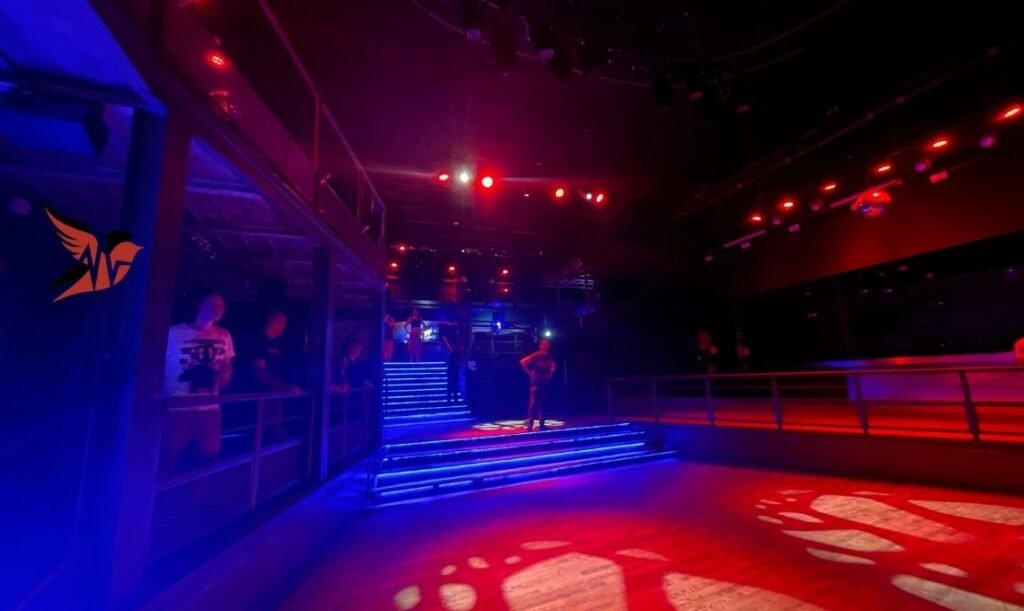 La Machine du Moulin Rouge - Casas de Shows em Paris, França - Travel 2 Concert